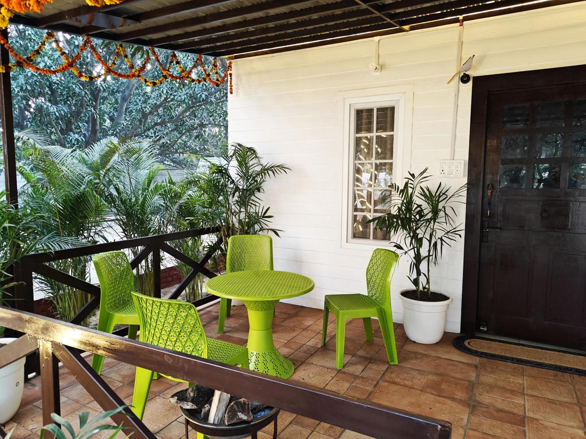 Shobhayan Inn, Airport Railway Station Pickup Free Ayodhya Extérieur photo