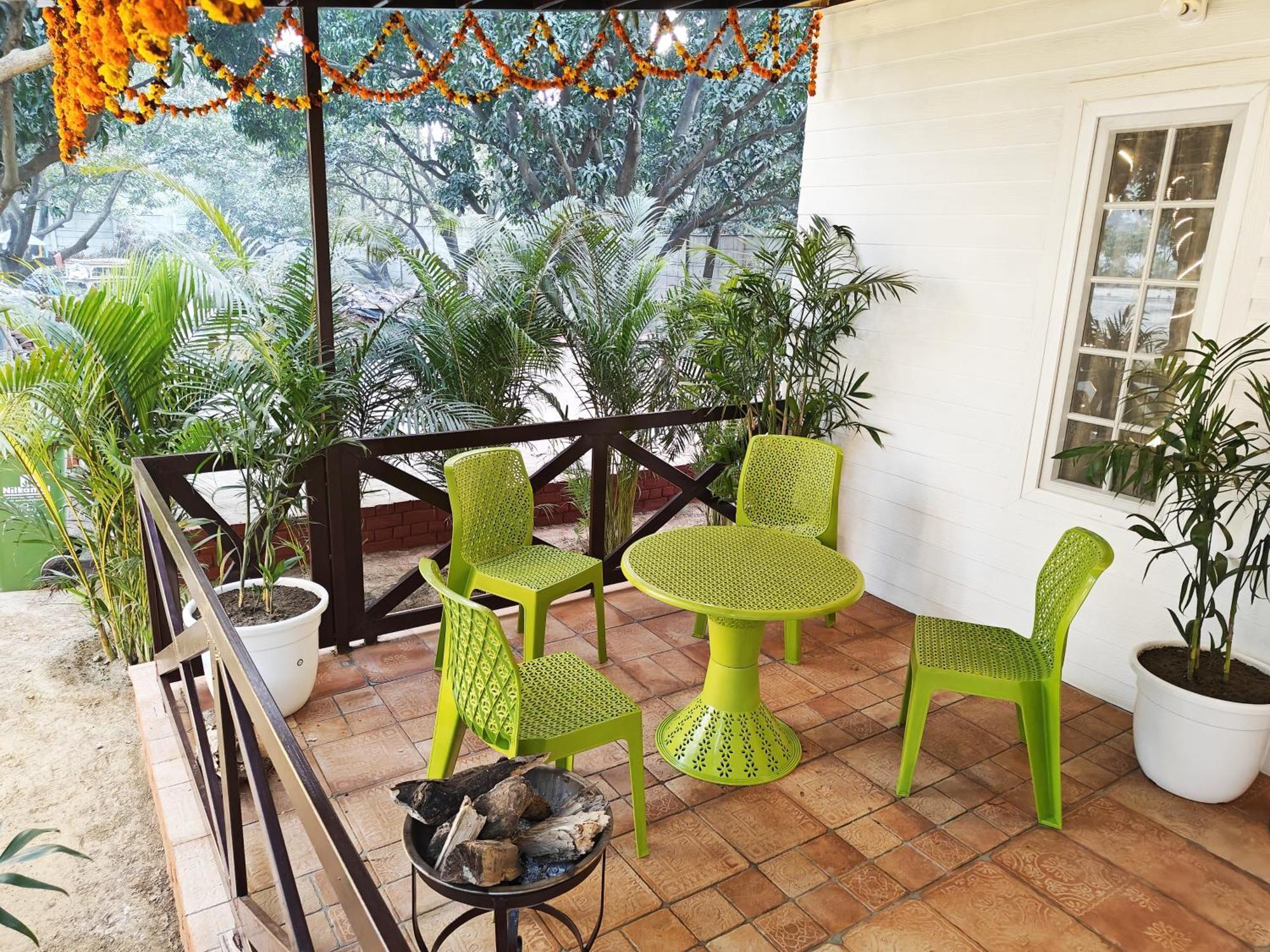 Shobhayan Inn, Airport Railway Station Pickup Free Ayodhya Extérieur photo