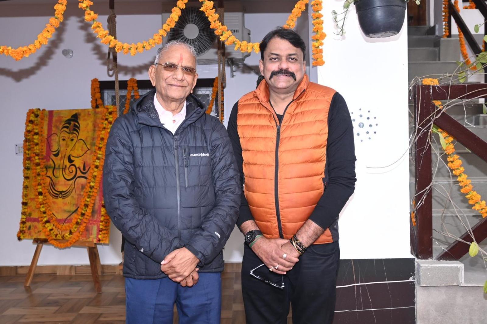 Shobhayan Inn, Airport Railway Station Pickup Free Ayodhya Extérieur photo